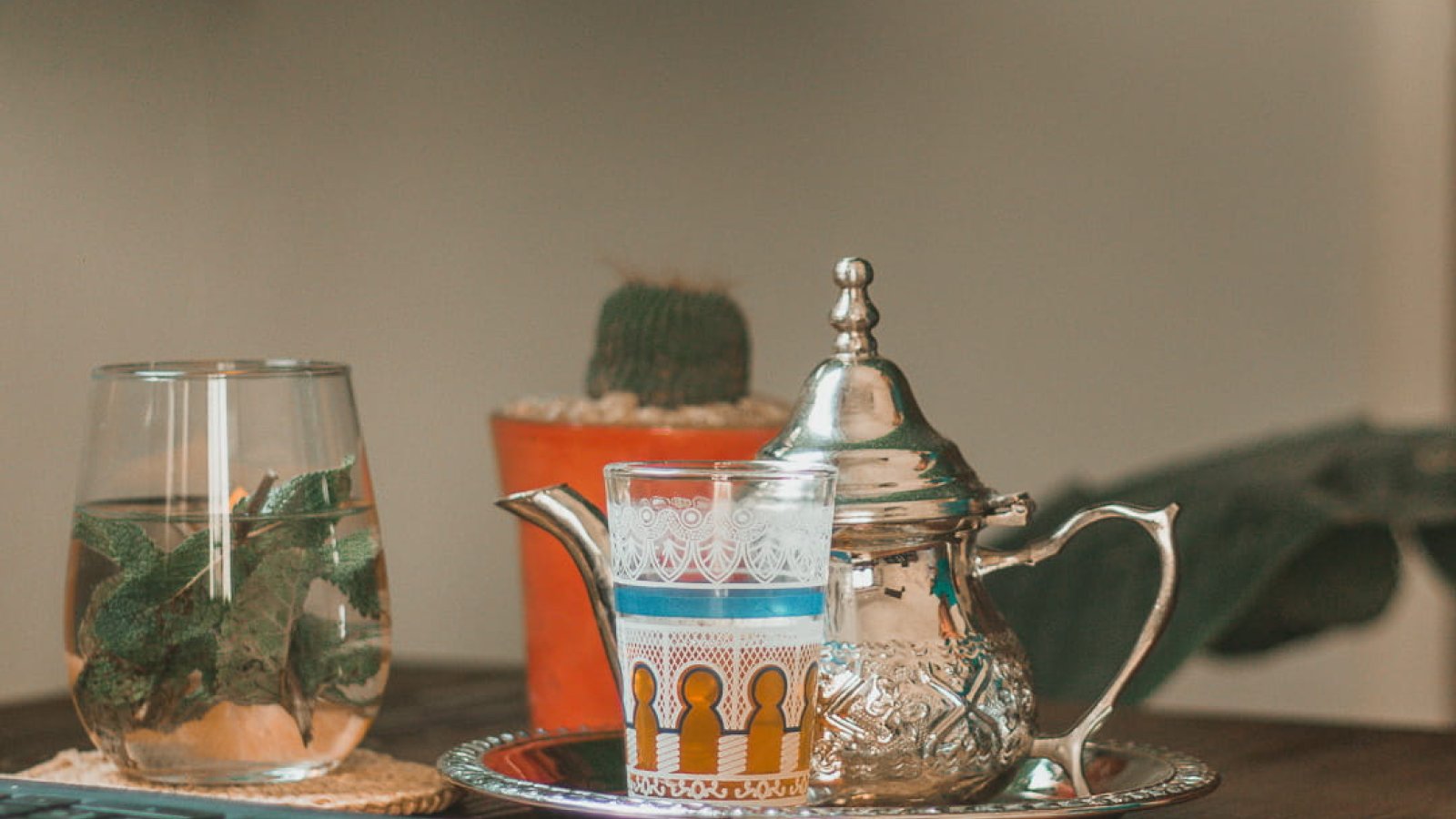 What to Drink in Essaouira: Coffee, Mint Tea & Mocktails